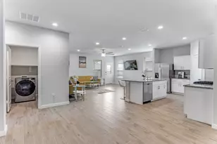 4313 Briargrove Ln, Fort Worth, TX 76036 - Photo 5