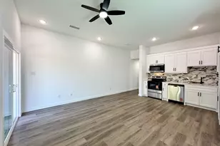 1811 Washington St, Commerce, TX 75428 - Photo 11