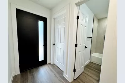 1811 Washington Street, Commerce, TX 75428 - Photo 5