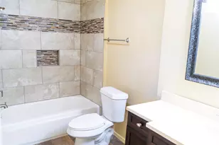 65 W Townhouse Ln, Grand Prairie, TX 75052 - Photo 17