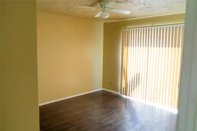 65 W Townhouse Lane #17, Grand Prairie, TX 75052 - Photo 9