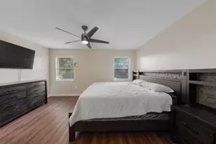 9440 Amberton Pkwy, Dallas, TX 75243 - Photo 19