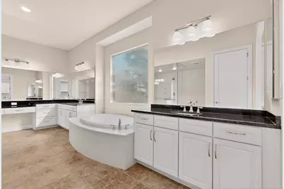 8708 Crestview Drive, Denton, TX 76207 - Photo 23