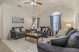 2235 Tawny Owl Rd, Grand Prairie, TX 75052 - Photo 21