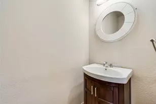 701 Player Ave, Mansfield, TX 76063 - Photo 19