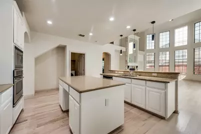 701 Player Avenue, Mansfield, TX 76063 - Photo 15