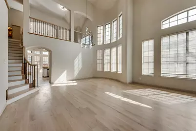 701 Player Avenue, Mansfield, TX 76063 - Photo 9