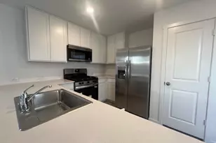 12165 Steeplechase Dr, Providence Village, TX 76227 - Photo 5