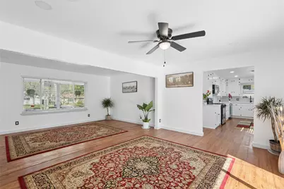 911 Vine Street, Euless, TX 76040 - Photo 11