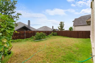 8916 Wild Meadow Road, McKinney, TX 75071 - Photo 33