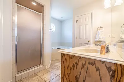 1909 Lazy Court, Granbury, TX 76048 - Photo 17