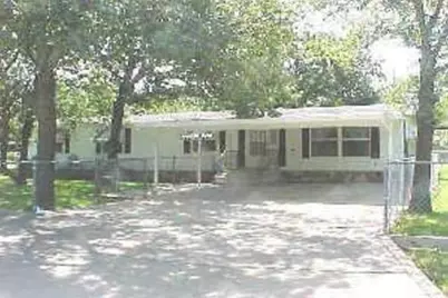 820 Branding Iron Trail, Granbury, TX 76049 - Photo 1