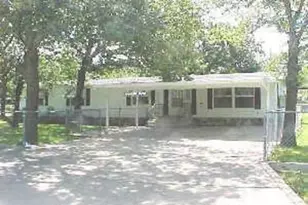 820 Branding Iron Trail, Granbury, TX 76049 - Photo 1