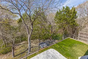 6803 Hawks Nest Ct, Dallas, TX 75227 - Photo 31