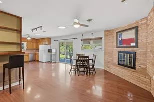 4105 Springbranch Dr, Benbrook, TX 76116 - Photo 9