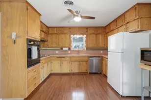 4105 Springbranch Dr, Benbrook, TX 76116 - Photo 13