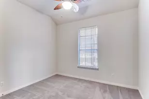 7901 Chaddington Dr, North Richland Hills, TX 76182 - Photo 25