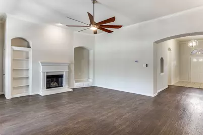 7901 Chaddington Drive, North Richland Hills, TX 76182 - Photo 13
