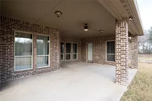 181 Fairview Ct, Decatur, TX 76234 - Photo 7