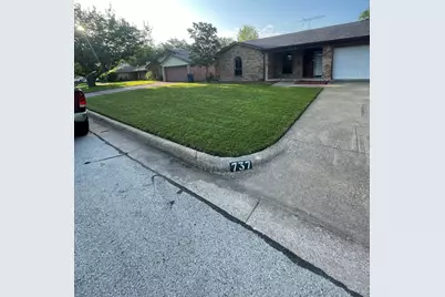 737 Ash Street, Burleson, TX 76028 - Photo 1