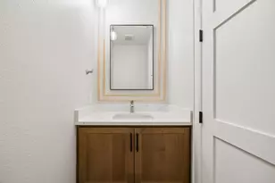 114 S Church St, McKinney, TX 75069 - Photo 13