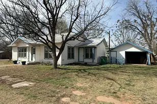 410 W Reiman St, Seymour, TX 76380 - Photo 3