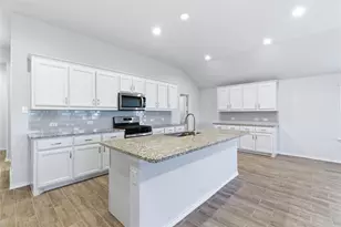 748 Ruellia St, Weatherford, TX 76086 - Photo 3