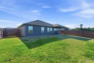 748 Ruellia St, Weatherford, TX 76086 - Photo 31