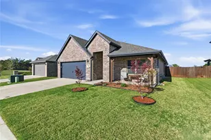 748 Ruellia St, Weatherford, TX 76086 - Photo 7