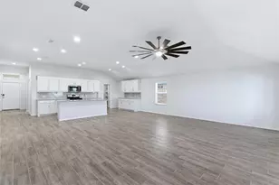 748 Ruellia St, Weatherford, TX 76086 - Photo 13