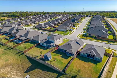 748 Ruellia Street, Weatherford, TX 76086 - Photo 5