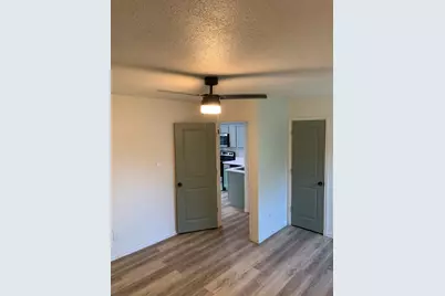 203 E Bremond Street, Ennis, TX 75119 - Photo 11