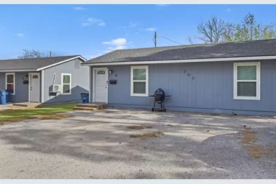 203 E Bremond Street, Ennis, TX 75119 - Photo 3