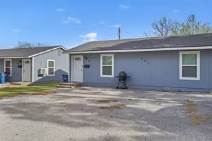 205 E Bremond St, Ennis, TX 75119 - Photo 3
