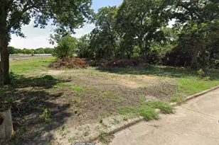 201 Neathery St, Farmersville, TX 75442 - Photo 1