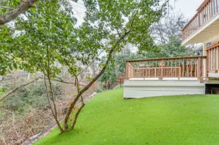 9130 Valley Chapel Ln, Dallas, TX 75220 - Photo 35