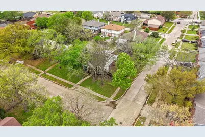 2245 Villawood Lane, Garland, TX 75040 - Photo 31