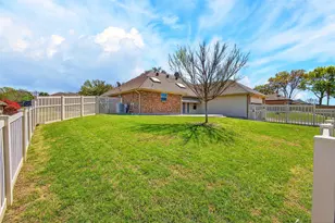 1001 Canyon Ridge Dr, DeSoto, TX 75115 - Photo 23