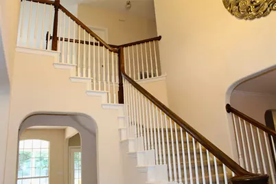 2719 Hidden Lake Drive, Grapevine, TX 76051 - Photo 7