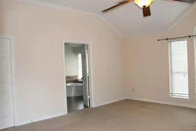 2719 Hidden Lake Drive, Grapevine, TX 76051 - Photo 31