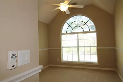 2719 Hidden Lake Drive, Grapevine, TX 76051 - Photo 25