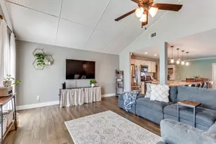 716 Thousand Oaks Dr, Hurst, TX 76054 - Photo 5