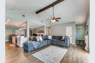 716 Thousand Oaks Drive, Hurst, TX 76054 - Photo 7