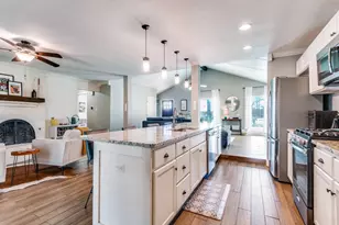 716 Thousand Oaks Dr, Hurst, TX 76054 - Photo 17