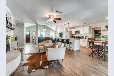 716 Thousand Oaks Drive, Hurst, TX 76054 - Photo 9