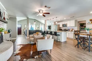 716 Thousand Oaks Dr, Hurst, TX 76054 - Photo 9