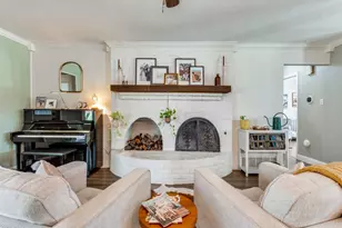 716 Thousand Oaks Dr, Hurst, TX 76054 - Photo 11