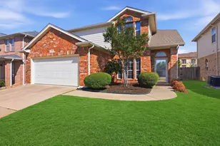 2675 Bull Shoals Dr, Fort Worth, TX 76131 - Photo 3