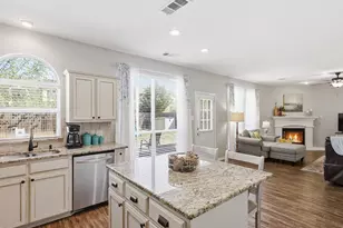 2675 Bull Shoals Dr, Fort Worth, TX 76131 - Photo 7