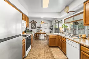 3906 Castlehill Ct, Arlington, TX 76016 - Photo 19